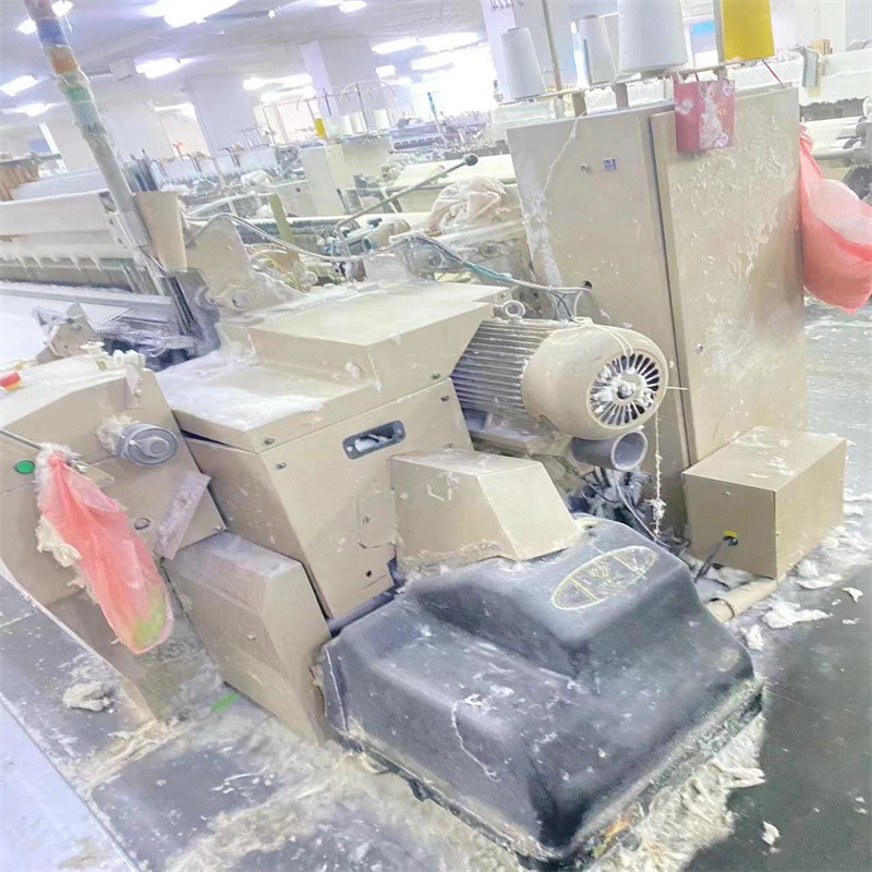 Used Red Flag Air Jet Loom Used Red Flag Air Jet Loom